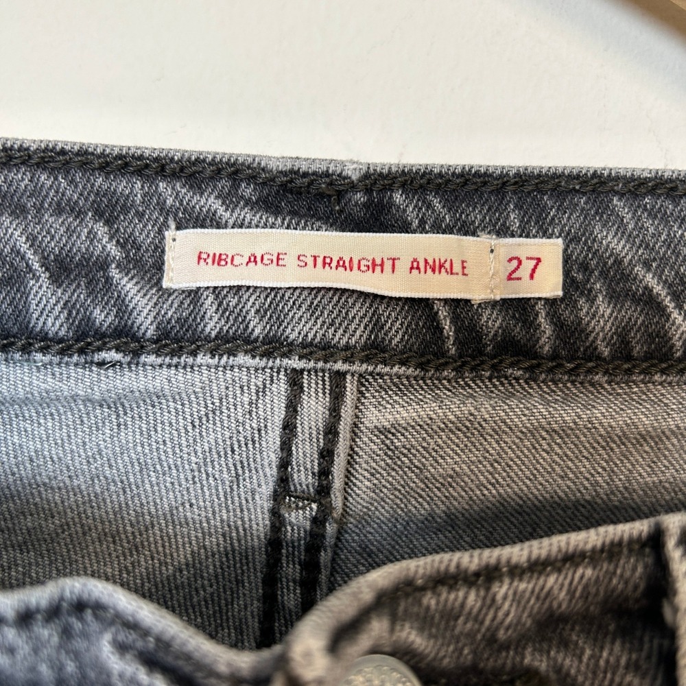 Levi's Premium Ribcage Straight Ankle Jeans Gray Wash Size 27 - Picture 3 of 10